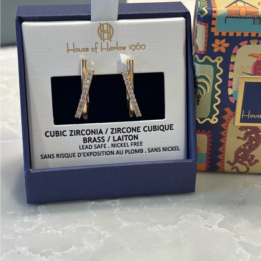 House of Harlow 1960 💛Gold and White Zirconia hoop Earrings💛NWT